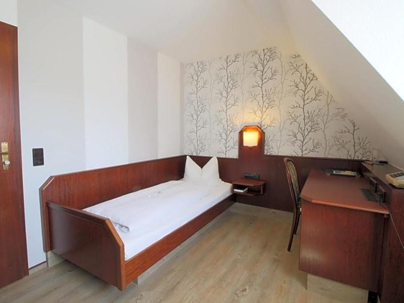 Hotel Restaurant Und Gv Stehaus Lv Wen image