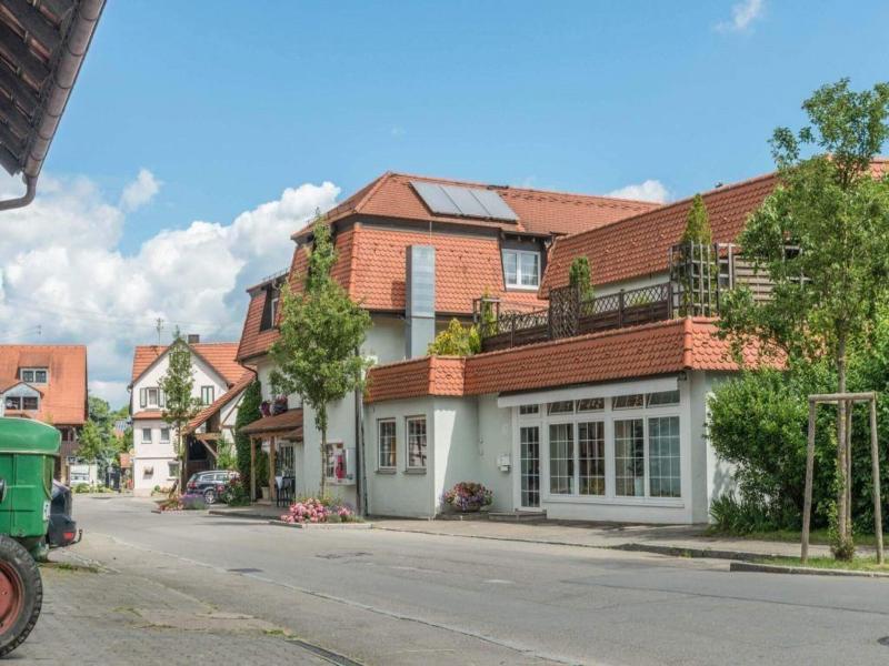 Mayers Waldhorn Zwischen Reutlingen Und Tv Bingen image