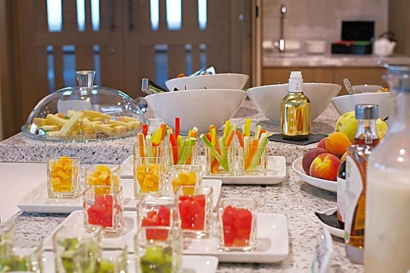 Paradiso Pure Living Vegetarian Vegan Hotel image