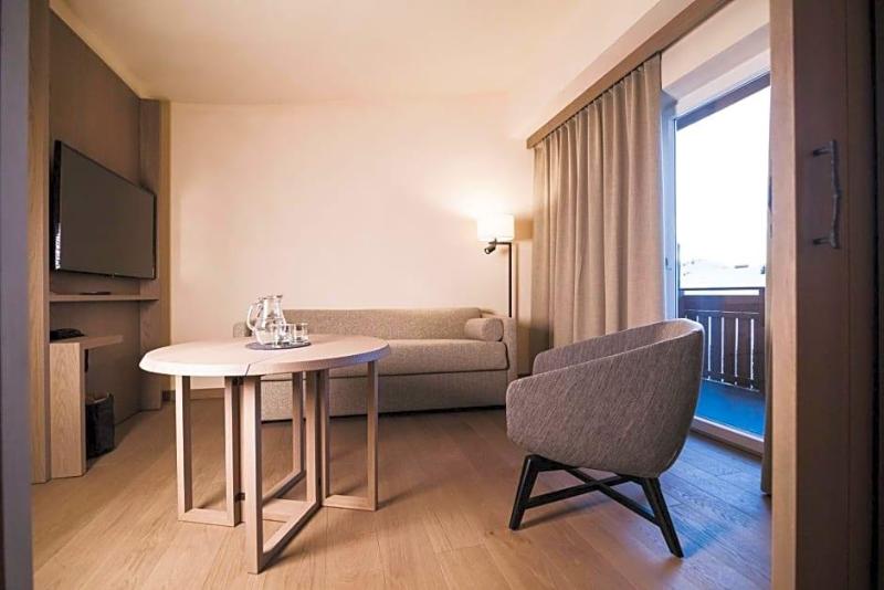 Paradiso Pure Living Vegetarian Vegan Hotel image