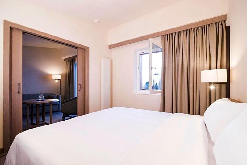 Paradiso Pure Living Vegetarian Vegan Hotel image