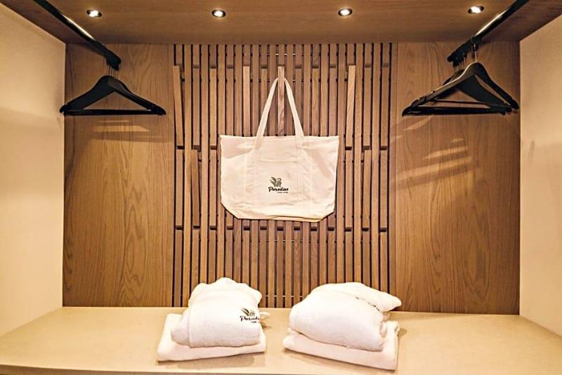 Paradiso Pure Living Vegetarian Vegan Hotel image