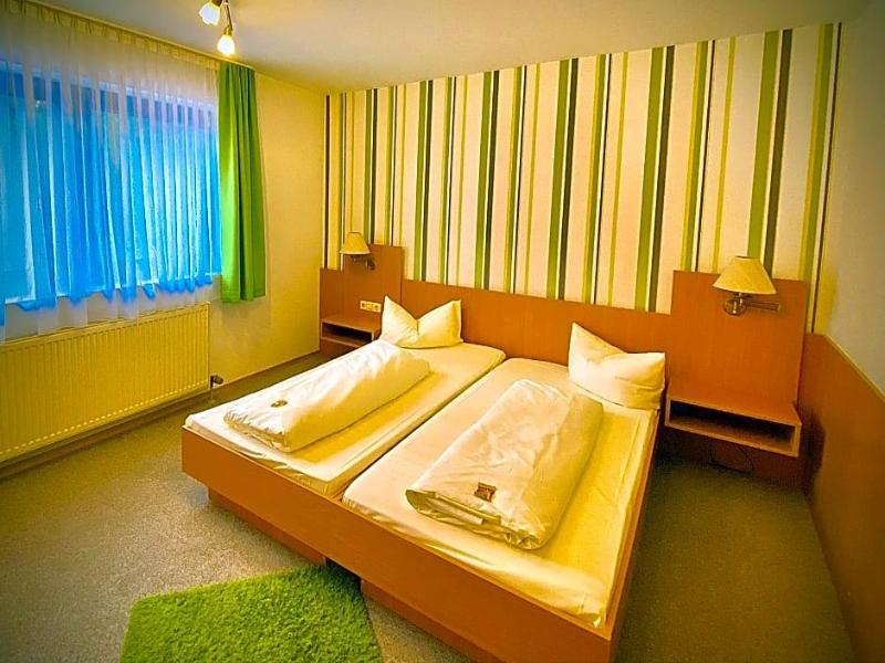 Meister Bvnr Hotel Am Wald image
