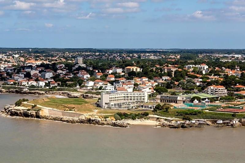 Thalazur Royan Hv Tel Spa image