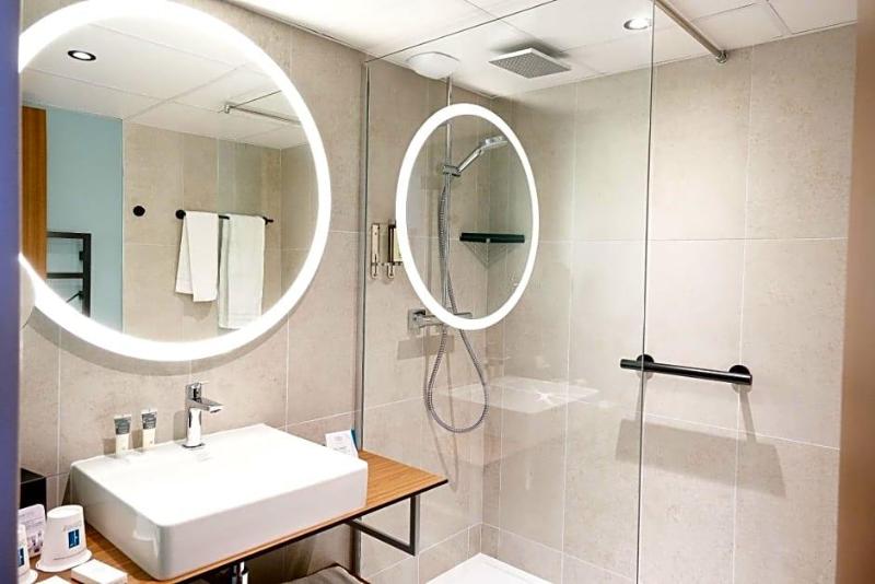 Thalazur Royan Hv Tel Spa image