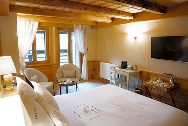 Relais Et Chv Teaux Les Bas Rupts image