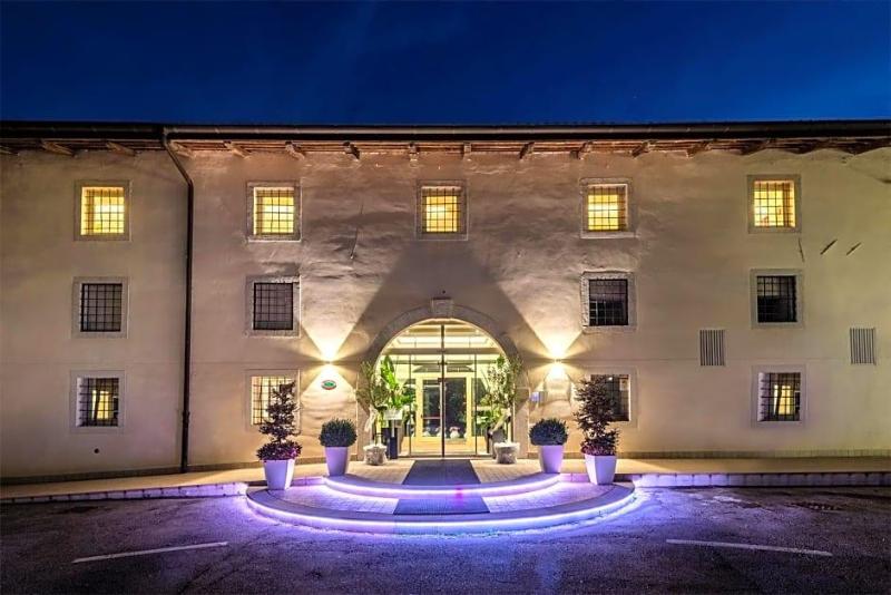 Villa I Pini image