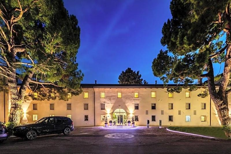 Villa I Pini image