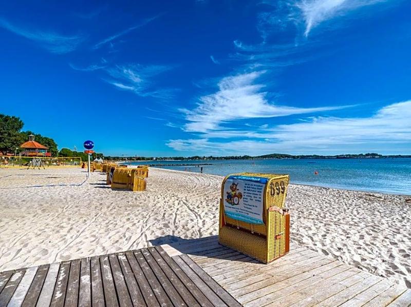 Beachside image