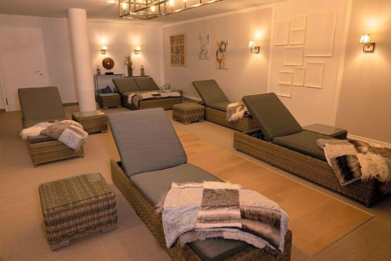Seehotel Villago image