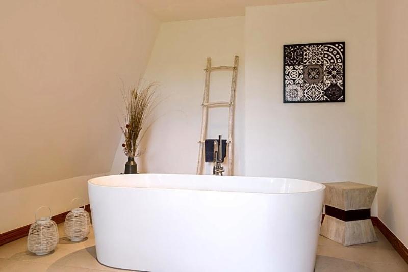 Seehotel Villago image