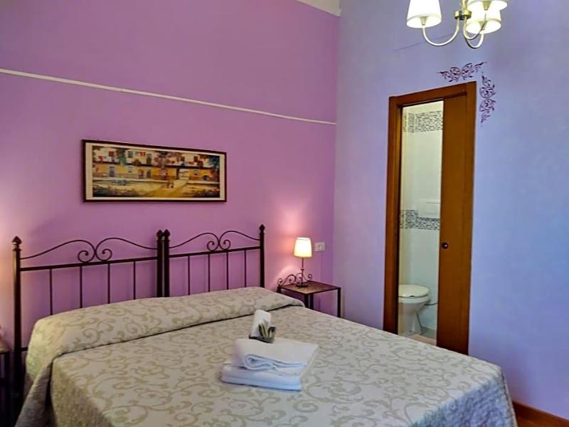 Rossi Hotel image