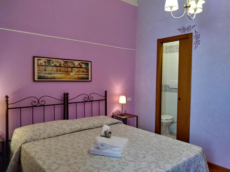 Rossi Hotel image
