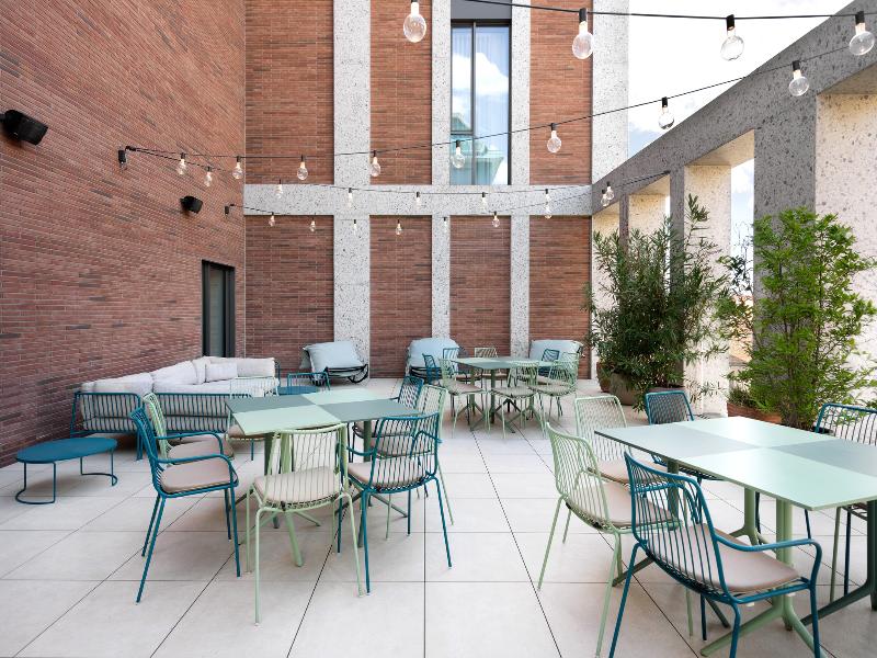 21 House Of Stories Navigli image