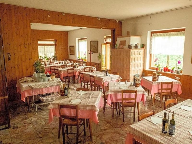 Hotel Ristorante Centrale image