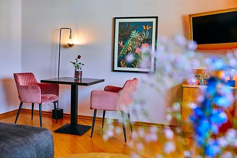 Boutiquehotel Liebesglv Ck Adults Only image