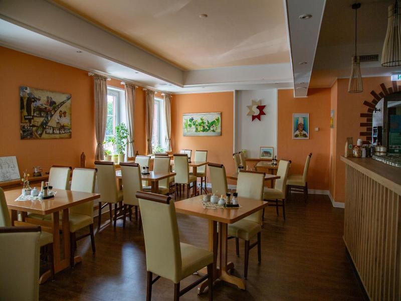 Hotel Zum Stern Spreewald image