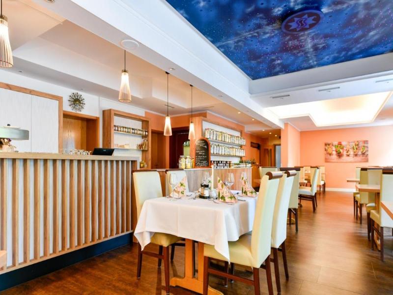 Hotel Zum Stern Spreewald image