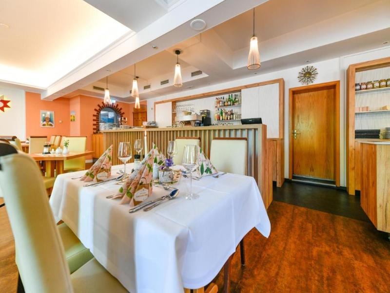 Hotel Zum Stern Spreewald image