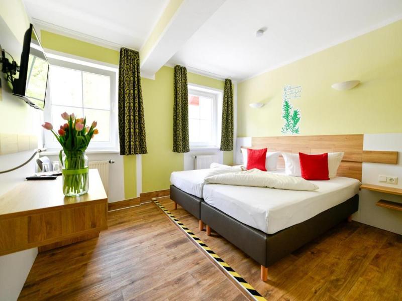 Hotel Zum Stern Spreewald image