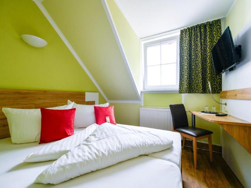 Hotel Zum Stern Spreewald image
