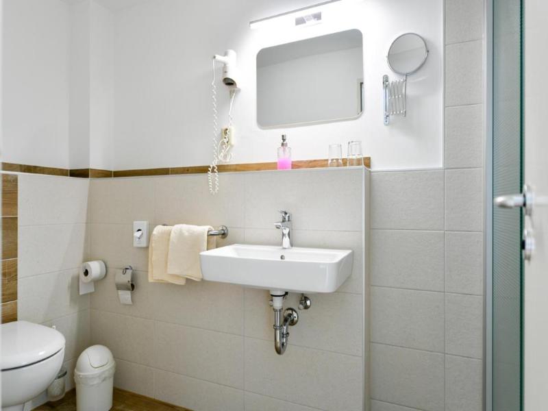 Hotel Zum Stern Spreewald image