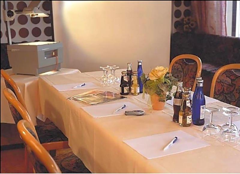 Weinberghotel Nalbach image