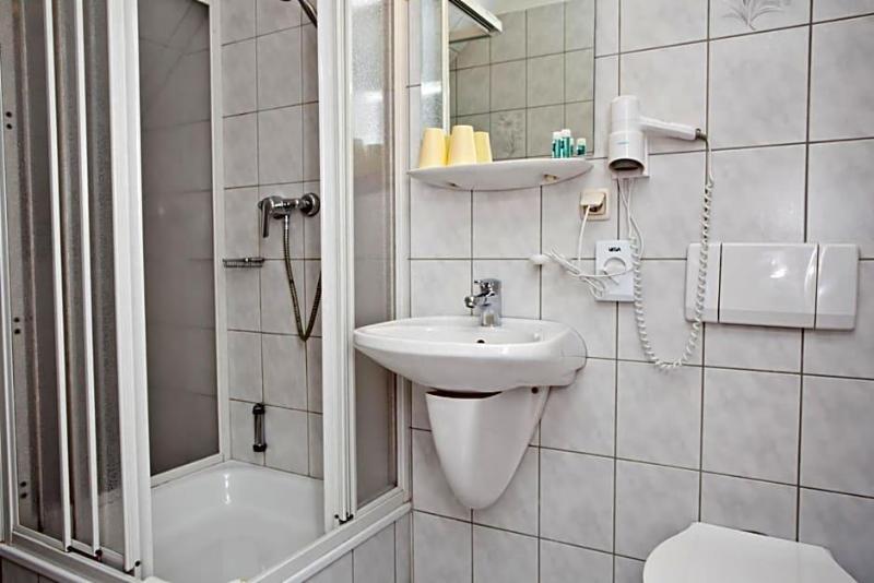 Frv Hstv Ckshotel Landgasthof Kramer image
