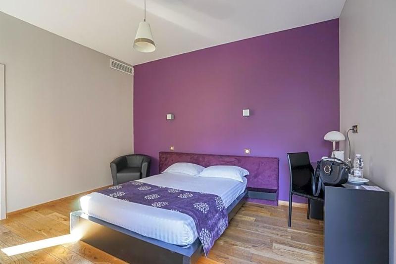 Hv Tel Chv Teau La Chv Ze Bordeaux Floirac image