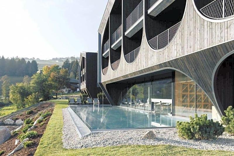Hotel Milla Montis image