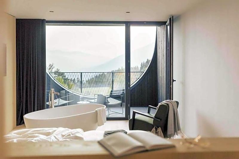 Hotel Milla Montis image