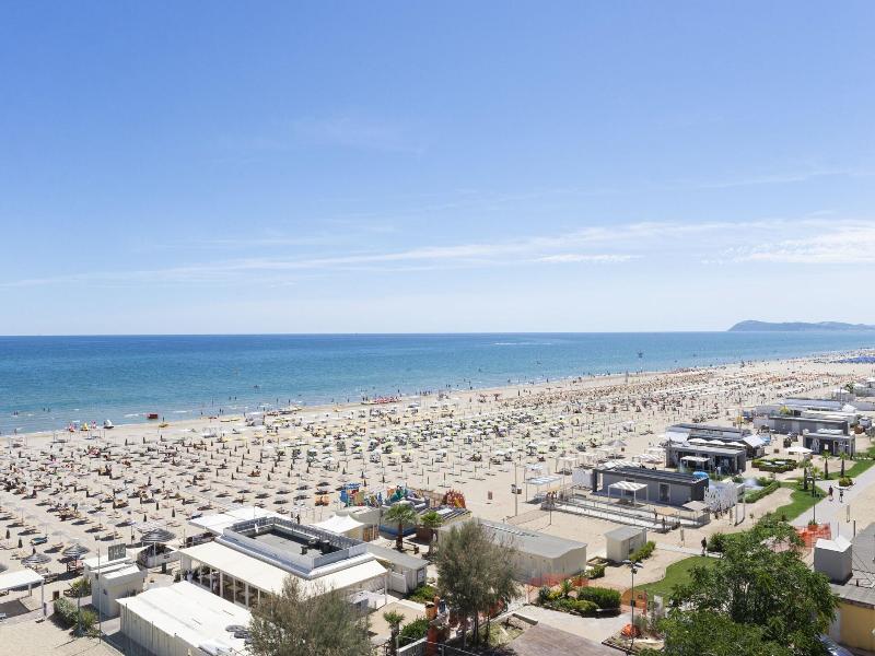 Hotel Centrale Miramare image