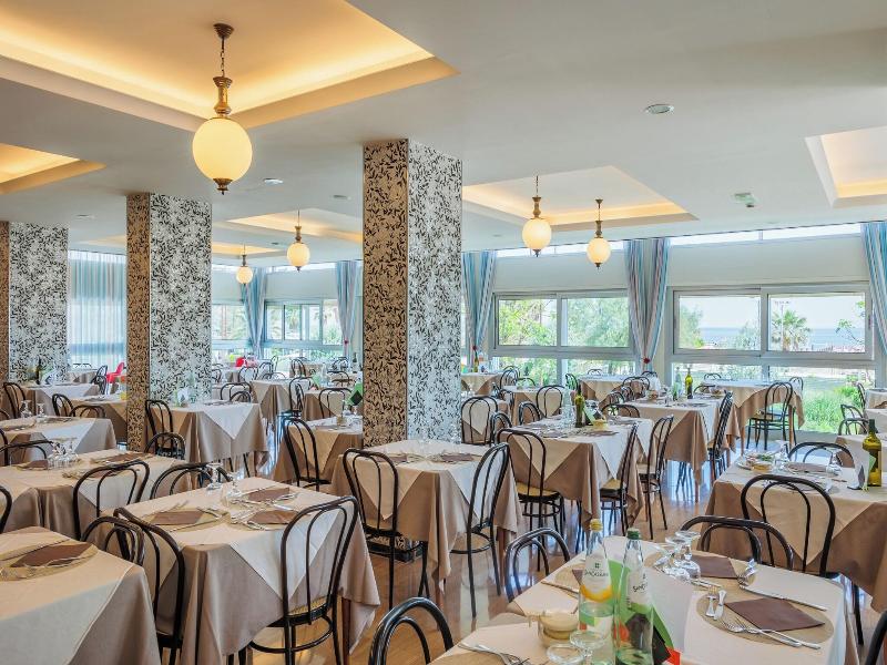 Hotel Centrale Miramare image
