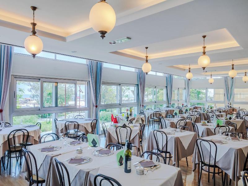 Hotel Centrale Miramare image
