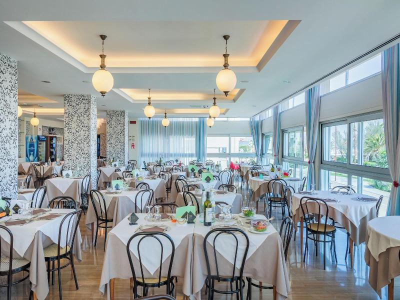 Hotel Centrale Miramare image