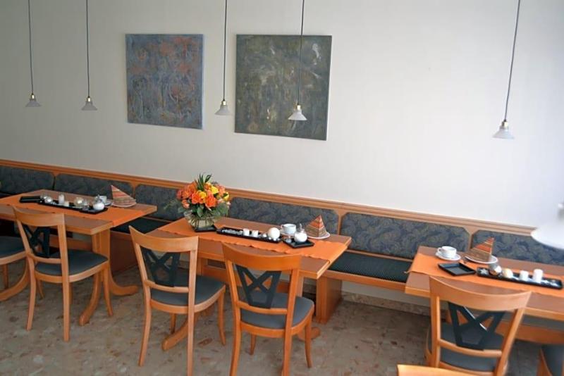 Aparthotel Sprendlingen image
