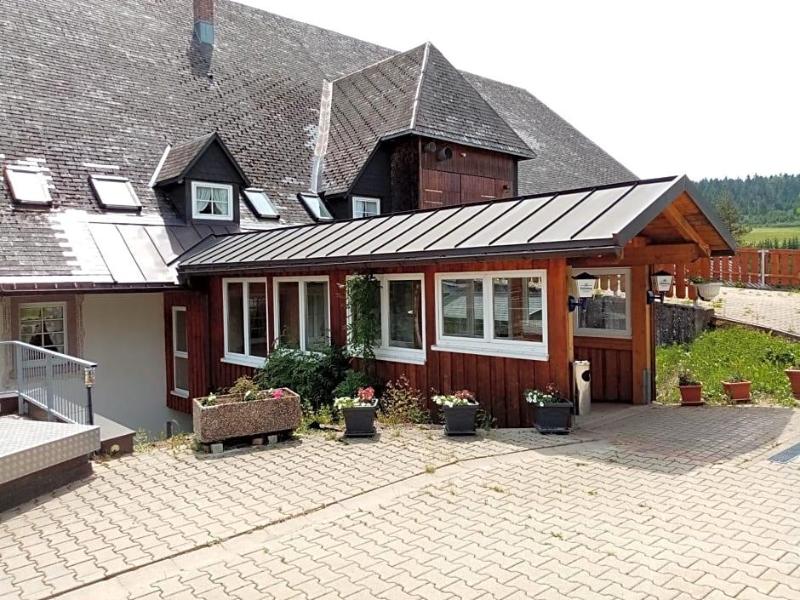 Zur Traube Schwarzwaldhotel Restaurant Am Titisee image