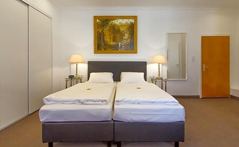 Hotel Adler image