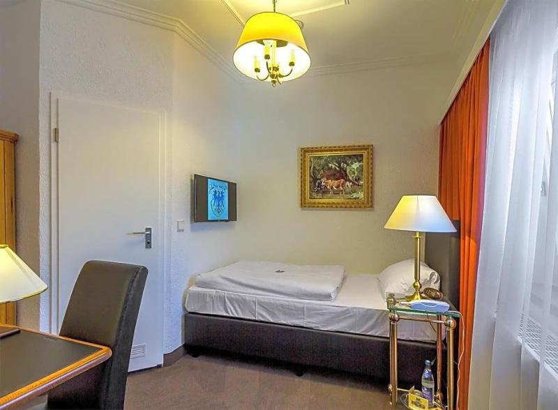 Hotel Adler image