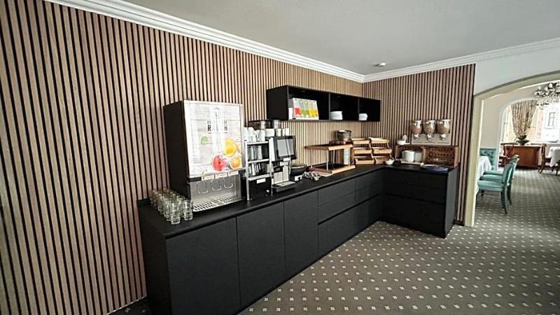 Boutique Hotel Am Rathaus Reblaus image