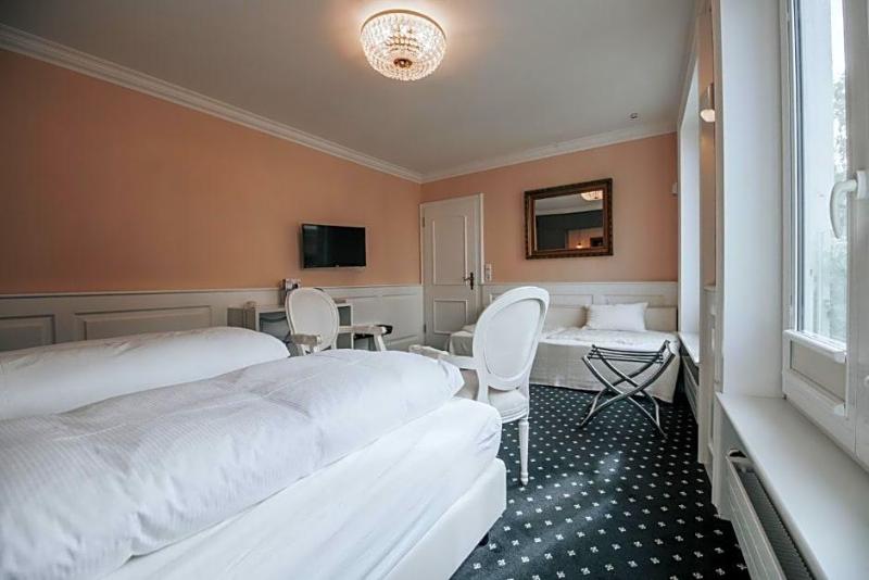 Boutique Hotel Am Rathaus Reblaus image