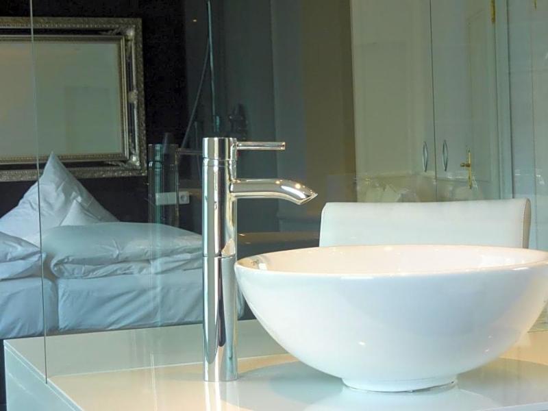 Boutique Hotel Am Rathaus Reblaus image