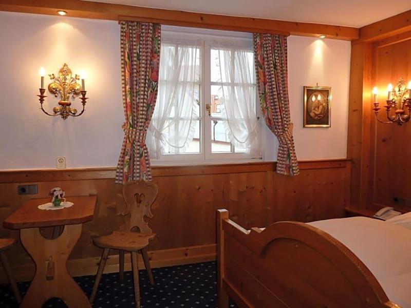 Boutique Hotel Am Rathaus Reblaus image