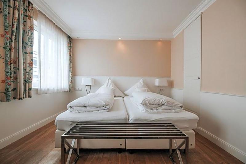 Boutique Hotel Am Rathaus Reblaus image