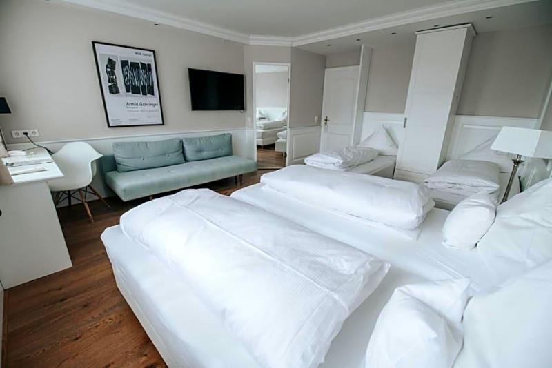 Boutique Hotel Am Rathaus Reblaus image