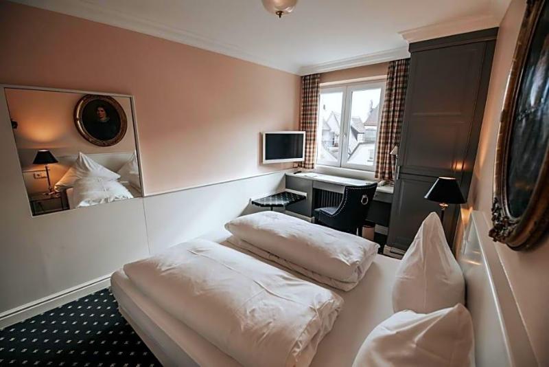 Boutique Hotel Am Rathaus Reblaus image