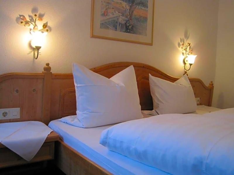 Hotel Restaurant Albans Sonne image