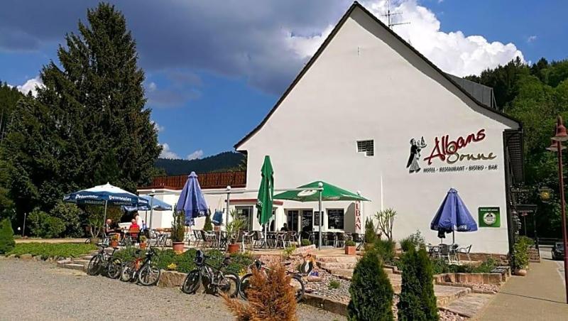 Hotel Restaurant Albans Sonne image