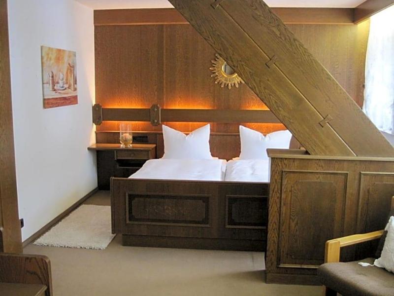 Hotel Restaurant Albans Sonne image
