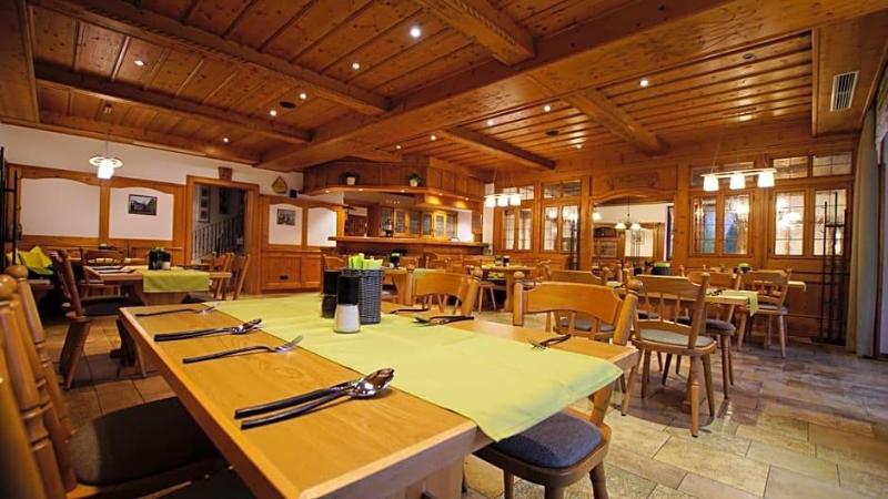 Hotel Restaurant Moosmv Hle image
